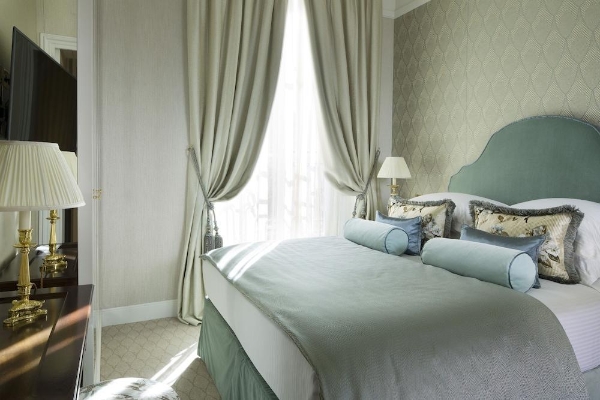 Hotel Relais Christine (Paris)